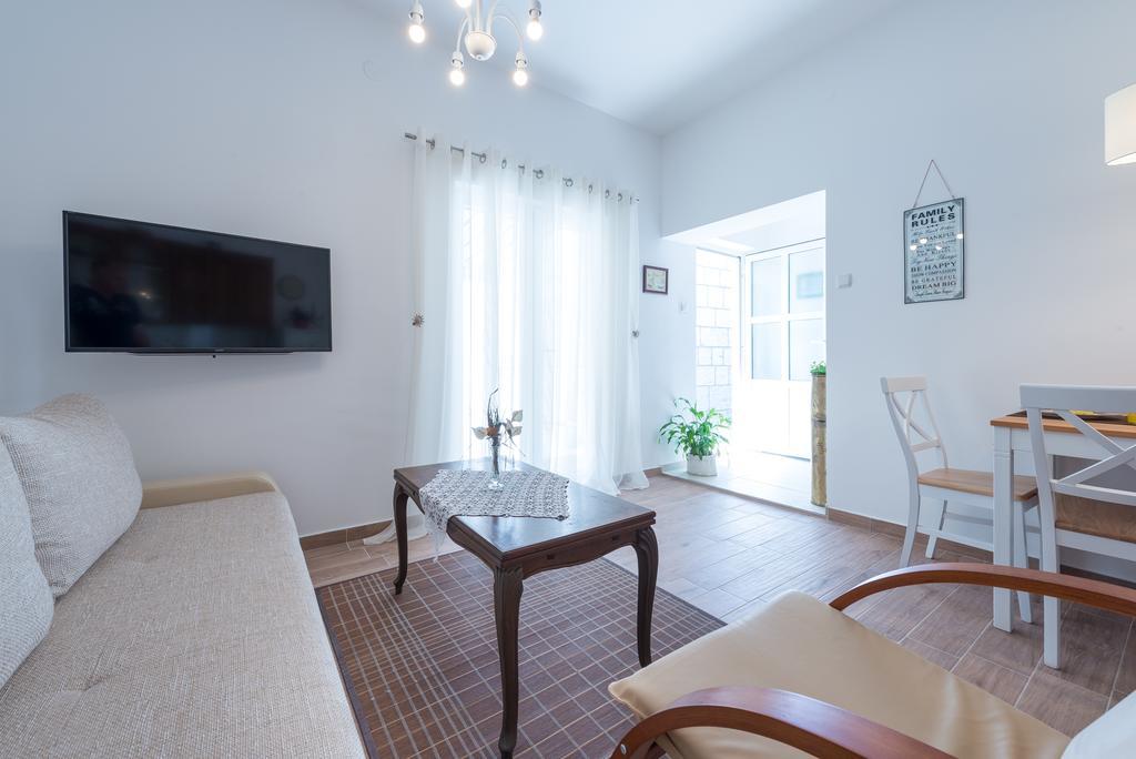 K&L Central Apartments Дубровник Екстериор снимка