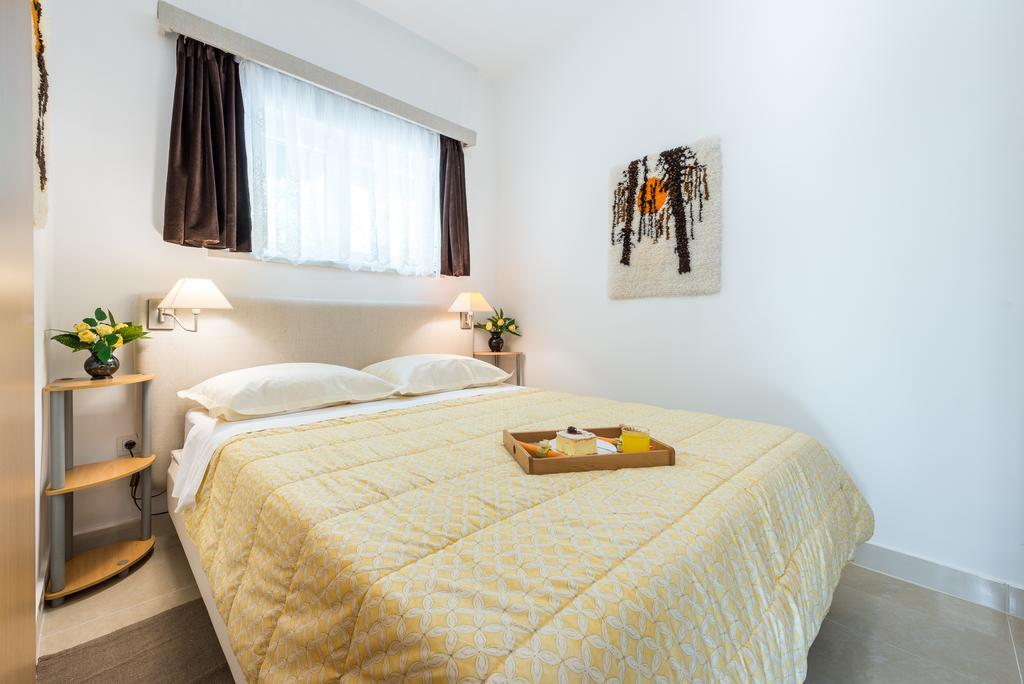 K&L Central Apartments Дубровник Екстериор снимка