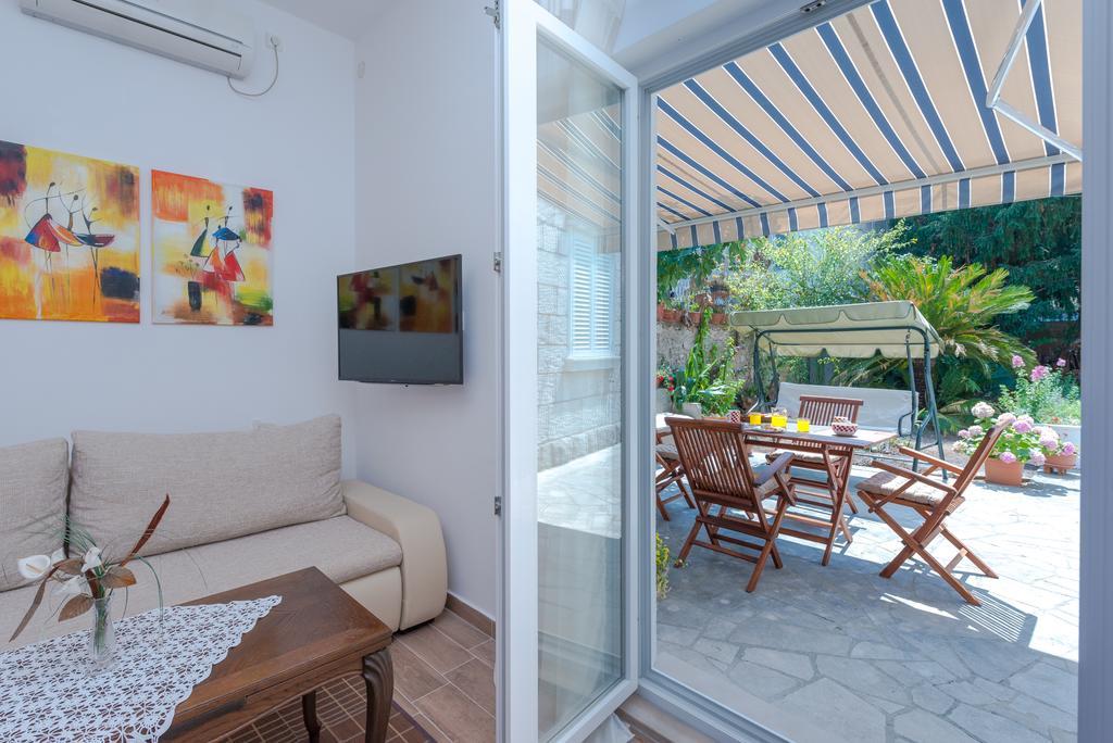 K&L Central Apartments Дубровник Екстериор снимка