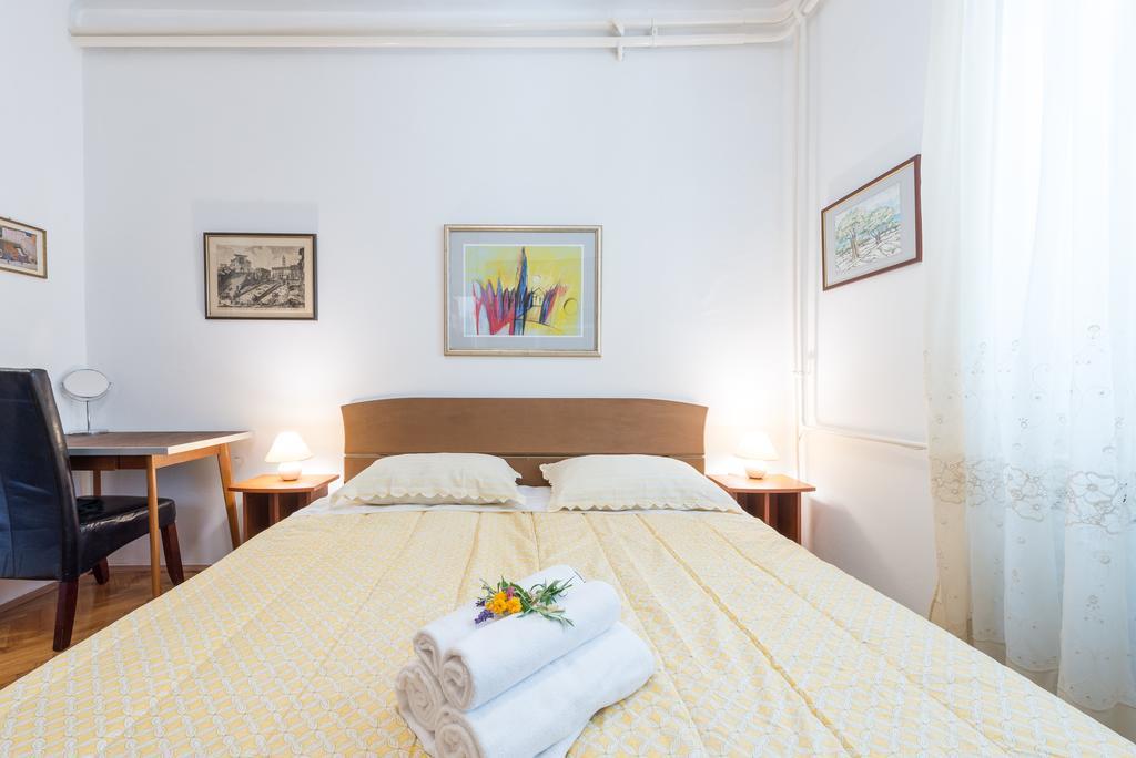 K&L Central Apartments Дубровник Екстериор снимка