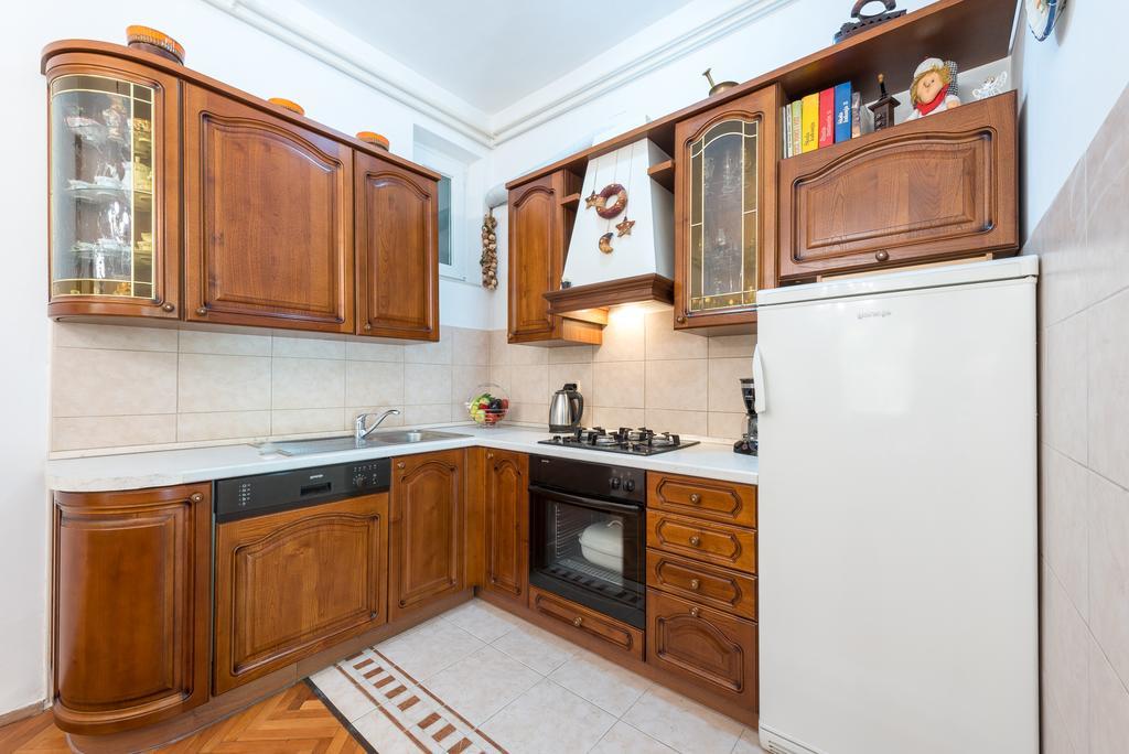 K&L Central Apartments Дубровник Екстериор снимка