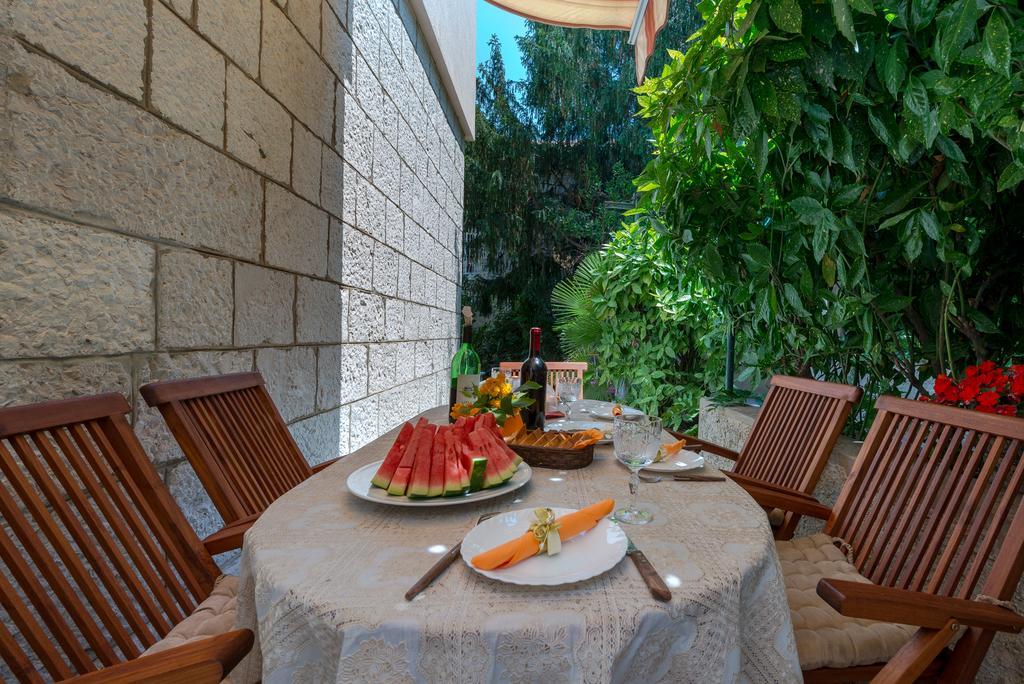 K&L Central Apartments Дубровник Екстериор снимка